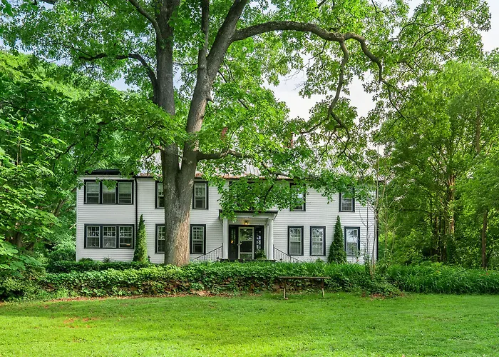 Black Mountain Inn