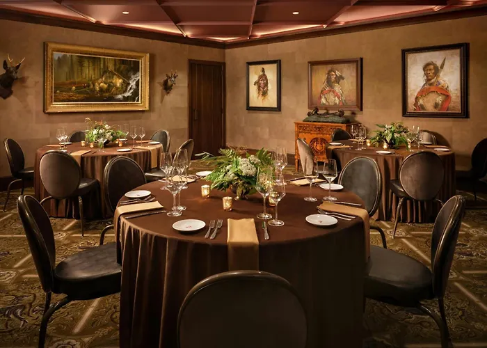 Grand Bohemian Lodge Asheville, Autograph Collection